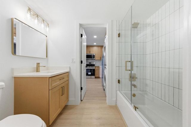 1112 Green Pine Boulevard F3, West Palm Beach, FL 33409