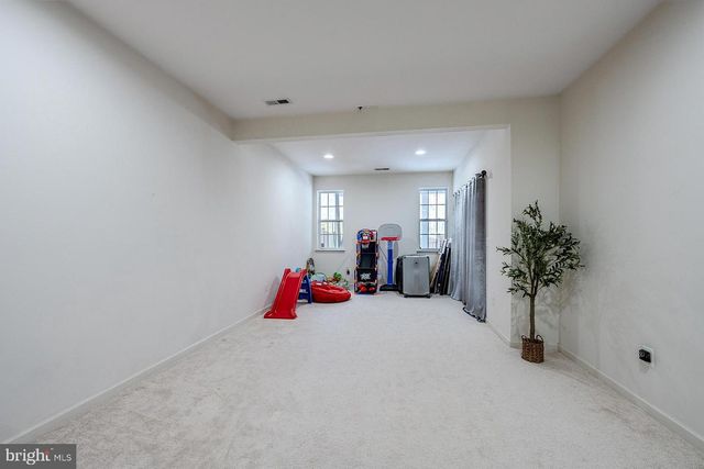 23197 TRADEWIND DR, Brambleton, VA 20148