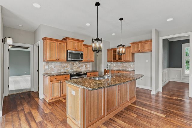 4305 SILVER VALLEY DR, Columbia, MO 65203