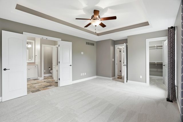 4305 SILVER VALLEY DR, Columbia, MO 65203