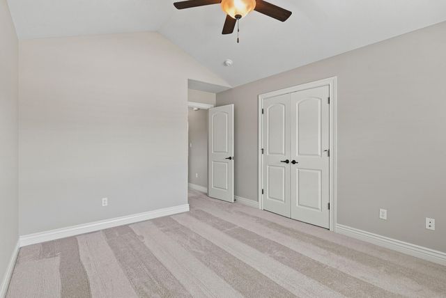 4305 SILVER VALLEY DR, Columbia, MO 65203