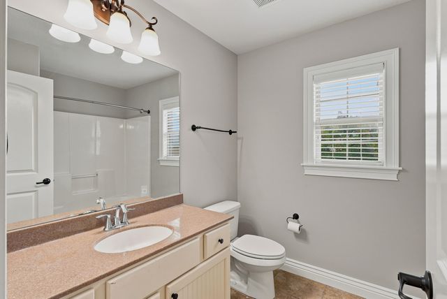 4305 SILVER VALLEY DR, Columbia, MO 65203