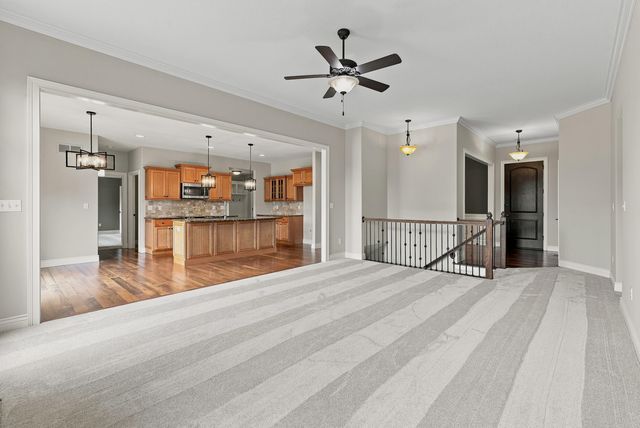 4305 SILVER VALLEY DR, Columbia, MO 65203