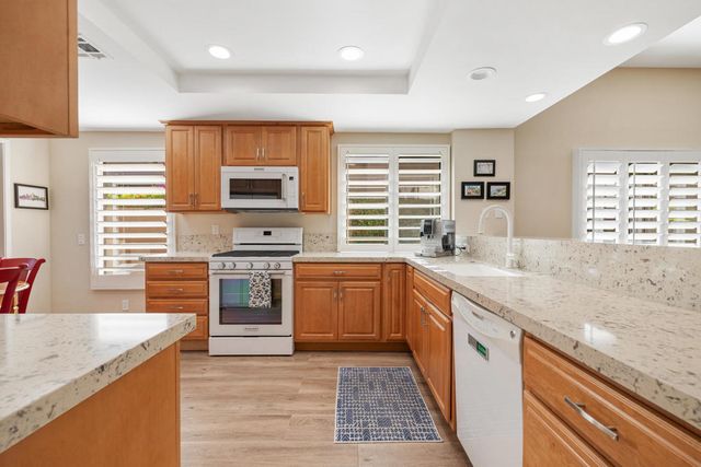 48819 Mescal Lane, Palm Desert, CA 92260