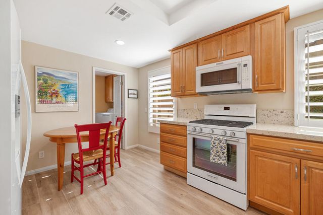 48819 Mescal Lane, Palm Desert, CA 92260