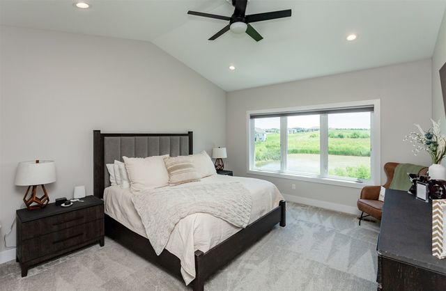 16320 Northpark Drive, Urbandale, IA 50323