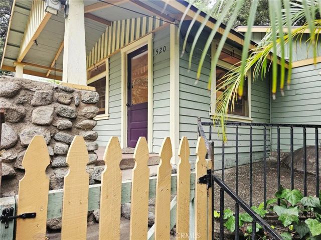 520 Audubon Way, Sierra Madre, CA 91024