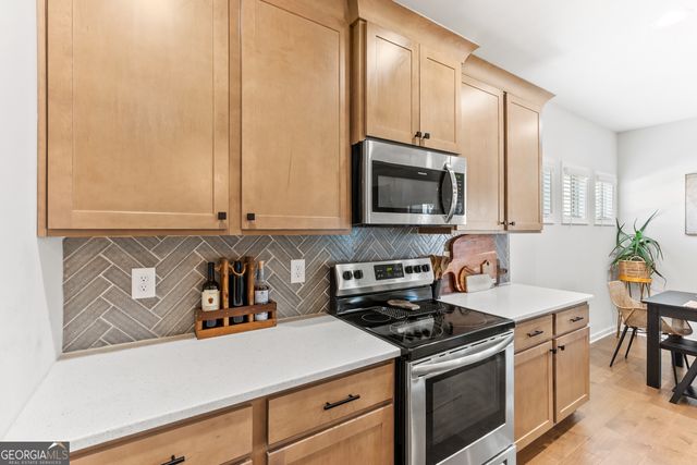 18 Pearl Moss Lane, Kathleen, GA 31047