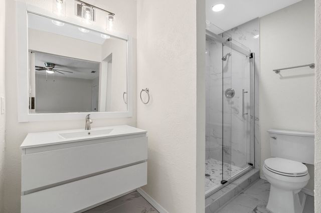 1828 Tracey Circle, Irving, TX 75060