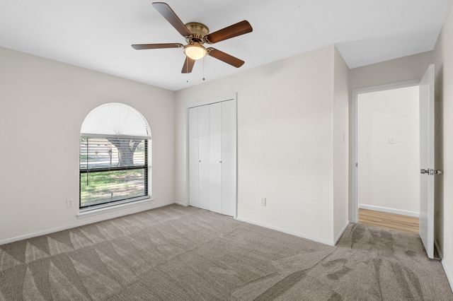 1828 Tracey Circle, Irving, TX 75060