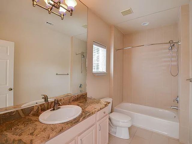 3903 Pinesbury Drive, Houston, TX 77084