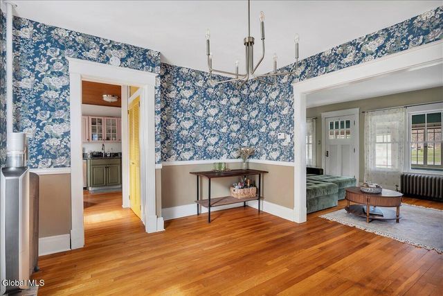 2100 Grand Boulevard, Niskayuna, NY 12309