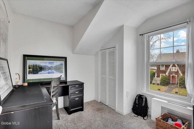 2100 Grand Boulevard, Niskayuna, NY 12309