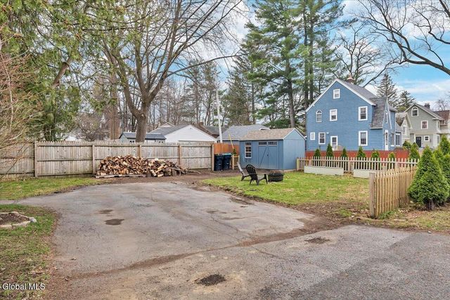 2100 Grand Boulevard, Niskayuna, NY 12309