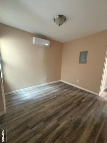 172 Main Street 3, Paterson, NJ 07522