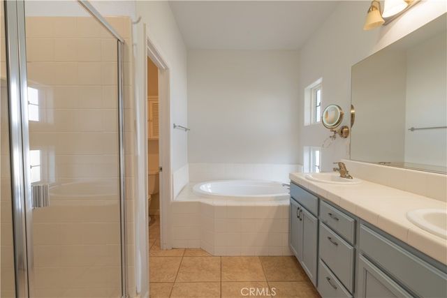 609 Larkfield Place, Paso Robles, CA 93446