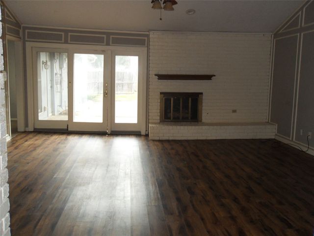 1722 Rosemeade Circle, Carrollton, TX 75007