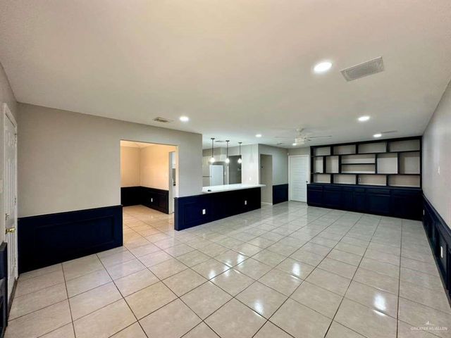 900 E Dallas Avenue 17, Mcallen, TX 78501