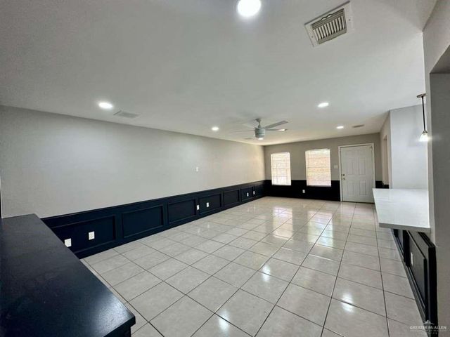 900 E Dallas Avenue 17, Mcallen, TX 78501