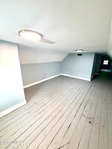 884 Yorkston Street, Schenectady, NY 12303