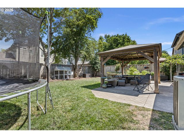 5467 BADEN Way, Eugene, OR 97402
