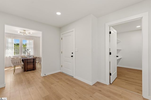 207 Donaree Circle, Anderson, SC 29625