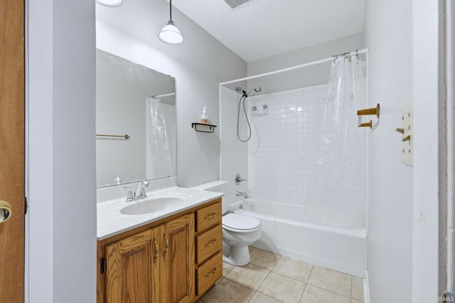 2910 Stanford Avenue, Fort Wayne, IN 46808