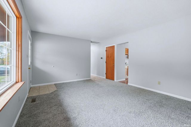 2910 Stanford Avenue, Fort Wayne, IN 46808