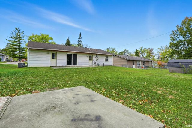 2910 Stanford Avenue, Fort Wayne, IN 46808