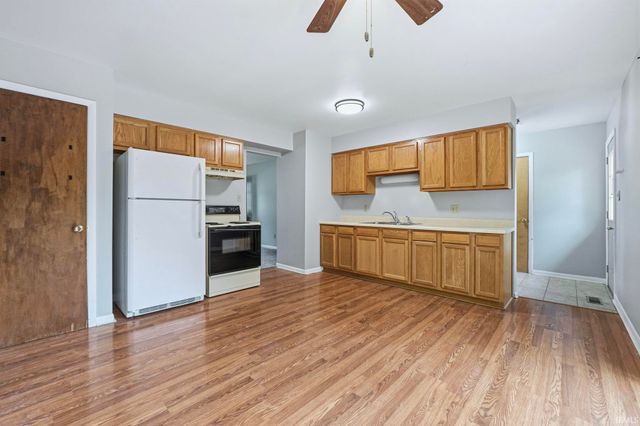 2910 Stanford Avenue, Fort Wayne, IN 46808