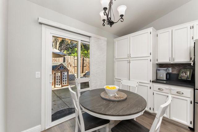 1228 Chablis Cir, Roseville, CA 95747