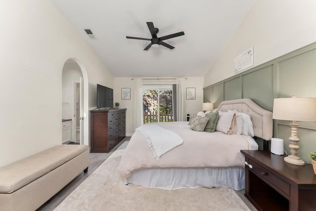 1228 Chablis Cir, Roseville, CA 95747