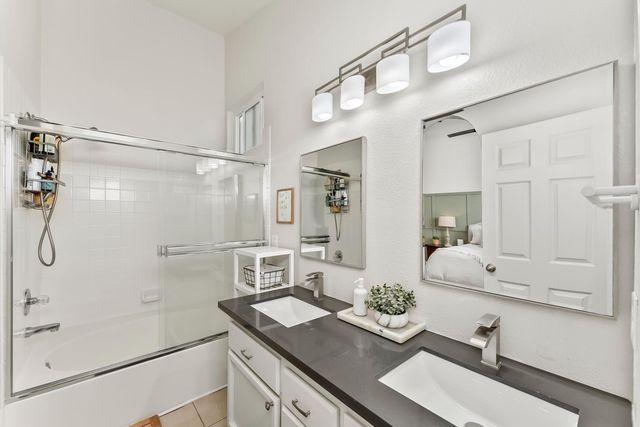 1228 Chablis Cir, Roseville, CA 95747