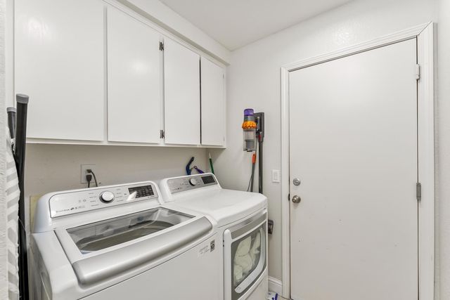 1228 Chablis Cir, Roseville, CA 95747