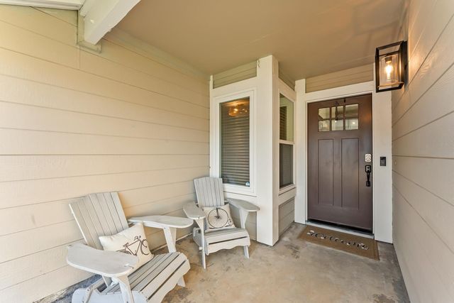 1228 Chablis Cir, Roseville, CA 95747