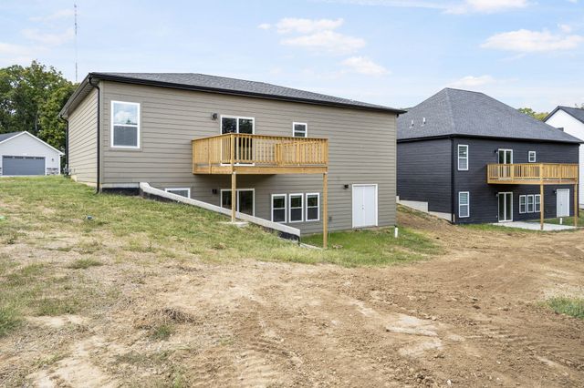 404 SUGARBERRY DR, Columbia, MO 65201