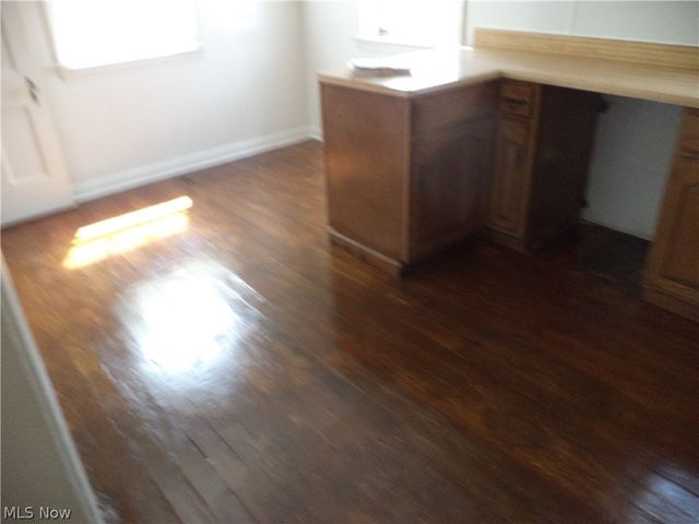 3653 W 102nd Street, Cleveland, OH 44111