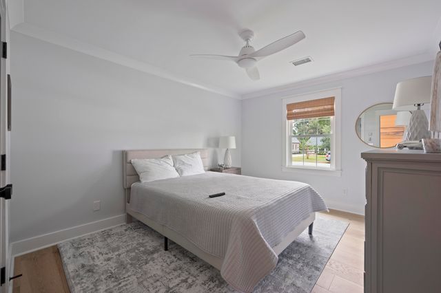 940 Cliffwood Drive, Mount Pleasant, SC 29464