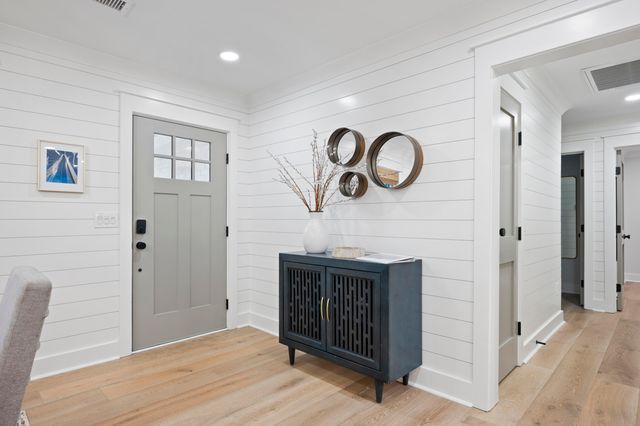 940 Cliffwood Drive, Mount Pleasant, SC 29464