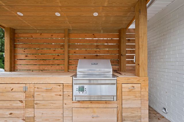 940 Cliffwood Drive, Mount Pleasant, SC 29464