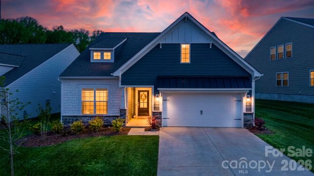 2138 Bowie Stone Court, Fort Mill, SC 29715