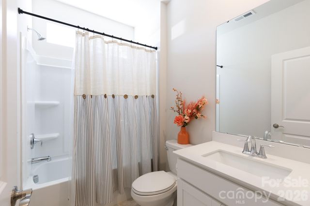 2138 Bowie Stone Court, Fort Mill, SC 29715