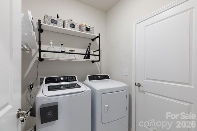 2138 Bowie Stone Court, Fort Mill, SC 29715