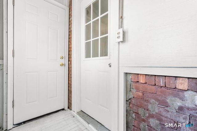 1735 Central Avenue, Bridgeport, CT 06610