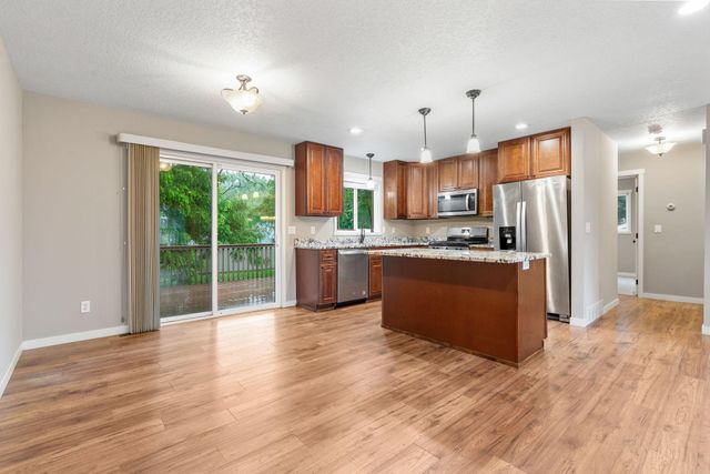 11202 97th Place N, Maple Grove, MN 55369