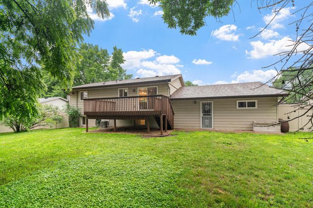 11202 97th Place N, Maple Grove, MN 55369