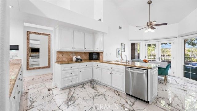 2785 State St, Corona, CA 92881