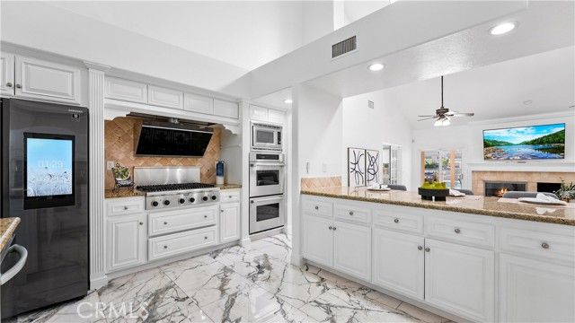 2785 State St, Corona, CA 92881