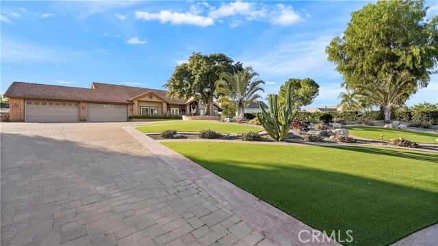 2785 State St, Corona, CA 92881