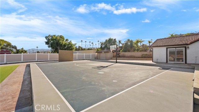 2785 State St, Corona, CA 92881